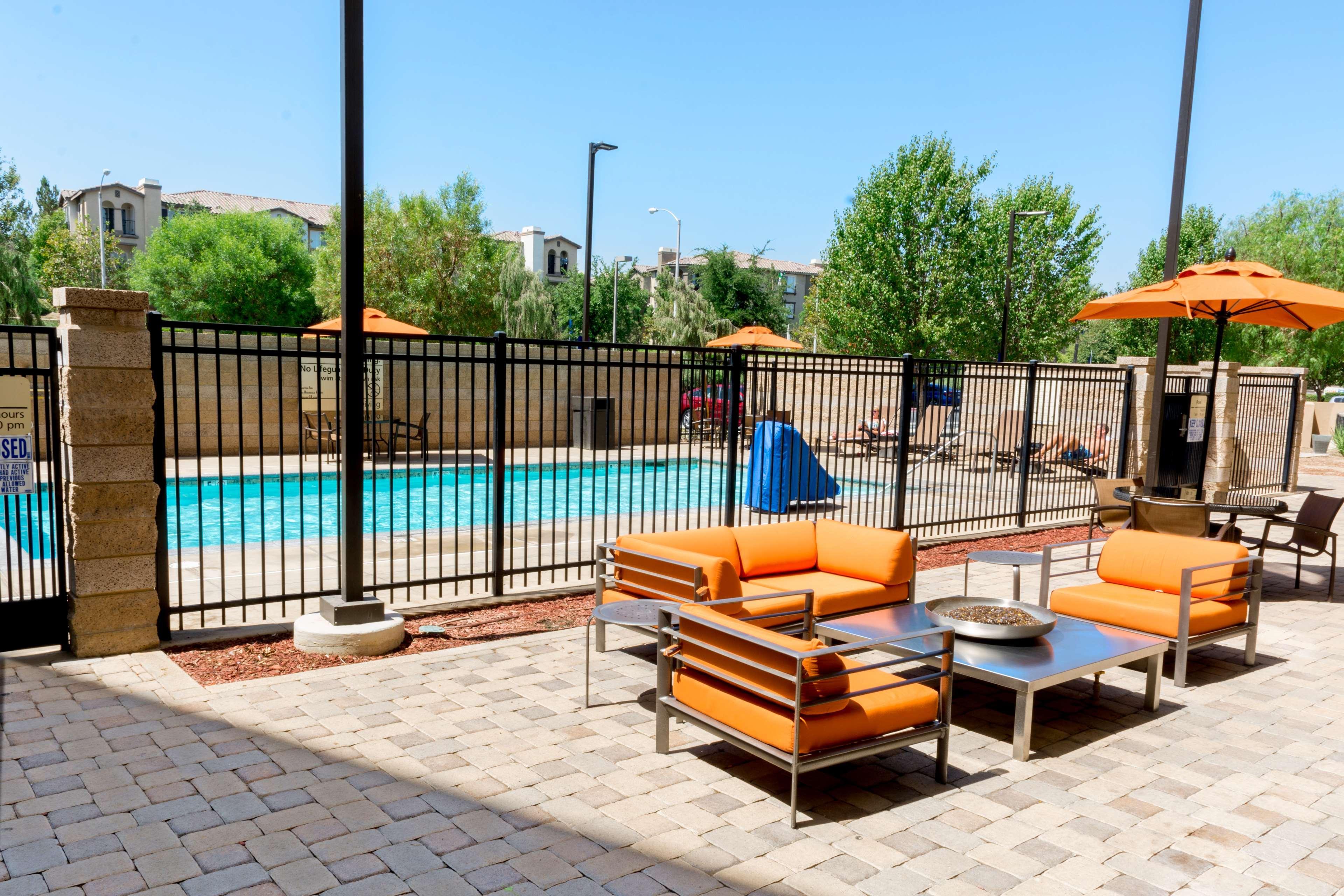 Hampton Inn&Suites Riverside/Corona East Exterior foto